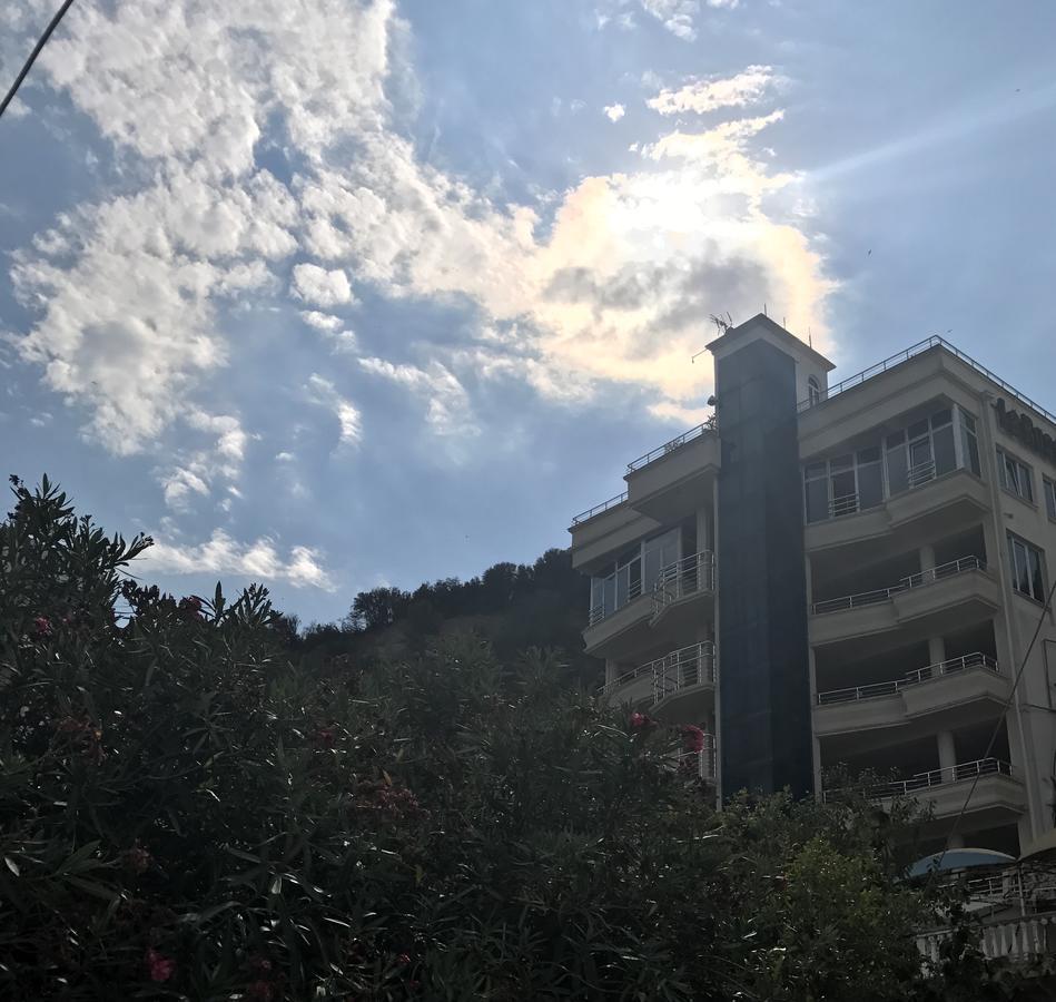 Hotel La Rosa Negra 乌尔齐尼 外观 照片